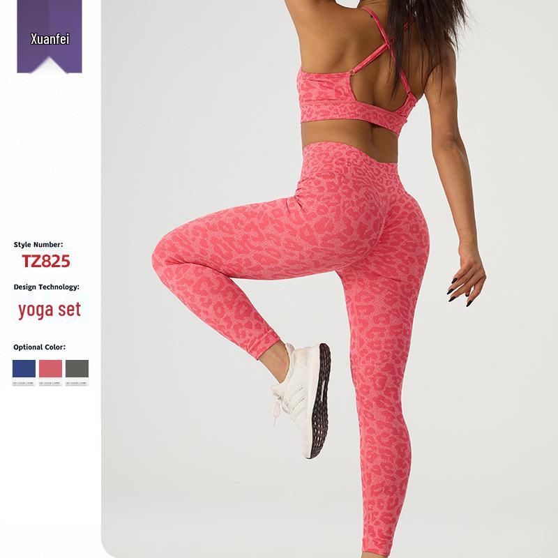 Seamless Autumn/Winter Yoga Set: Leggings & Bra for Fitness & Running M кавун червоний колір
Seamless Autumn/Winter Yoga Set: Leggings & Bra for Fitness & Running M кавун червоний колір
