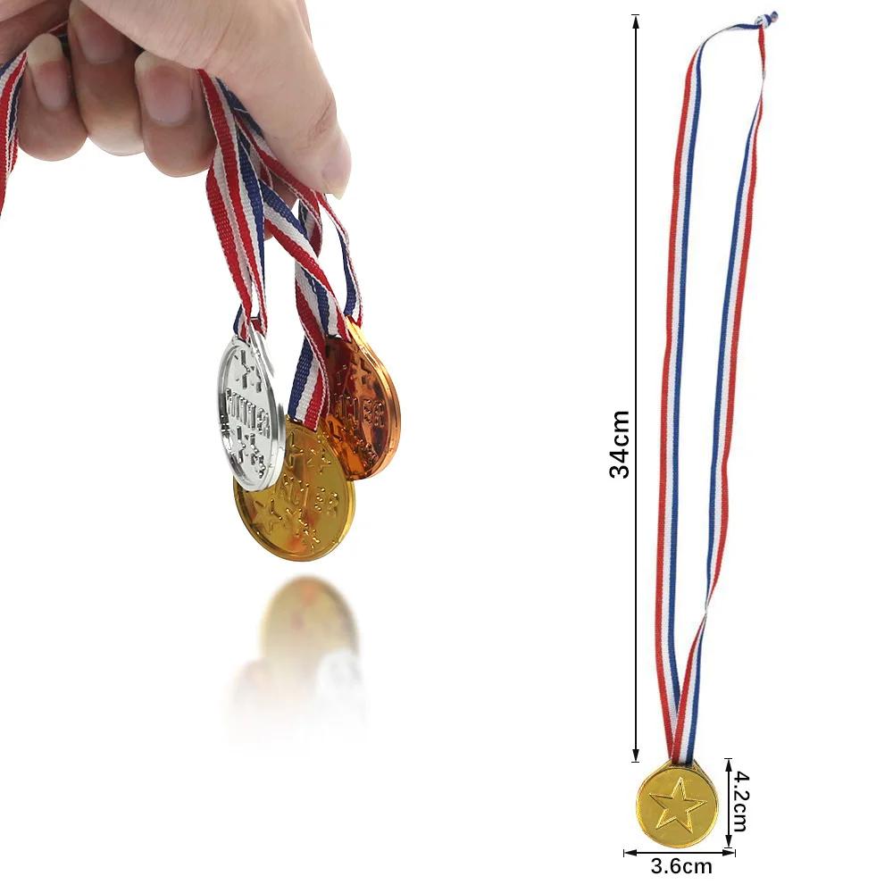Top Quality Children s Gold Winners Medal Hanging Tag Toy Gold Game Medal Toys for Kid Birthday Party Favor Pinata Fillers
Top Quality Children s Gold Winners Medal Hanging Tag Toy Gold Game Medal Toys for Kid Birthday Party Favor Pinata Fillers