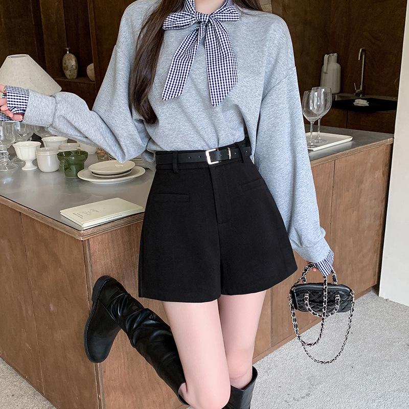 Women s High Waist Black Wide Leg Shorts - 2025 Spring Fashion, Versatile and Slimming A-Line Design X Large
Women s High Waist Black Wide Leg Shorts - 2025 Spring Fashion, Versatile and Slimming A-Line Design X Large