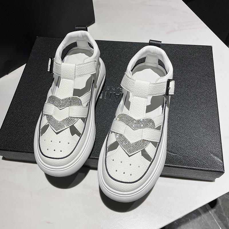 МОДНЕ ВЗУТТЯ Чоловічі дихаючі спортивні кросівки Спортивне взуття для бігу Відкритий жіночий теніс Тренажер для тренажерного залу 40 білий
МОДНЕ ВЗУТТЯ Чоловічі дихаючі спортивні кросівки Спортивне взуття для бігу Відкритий жіночий теніс Тренажер для тренажерного залу 40 білий