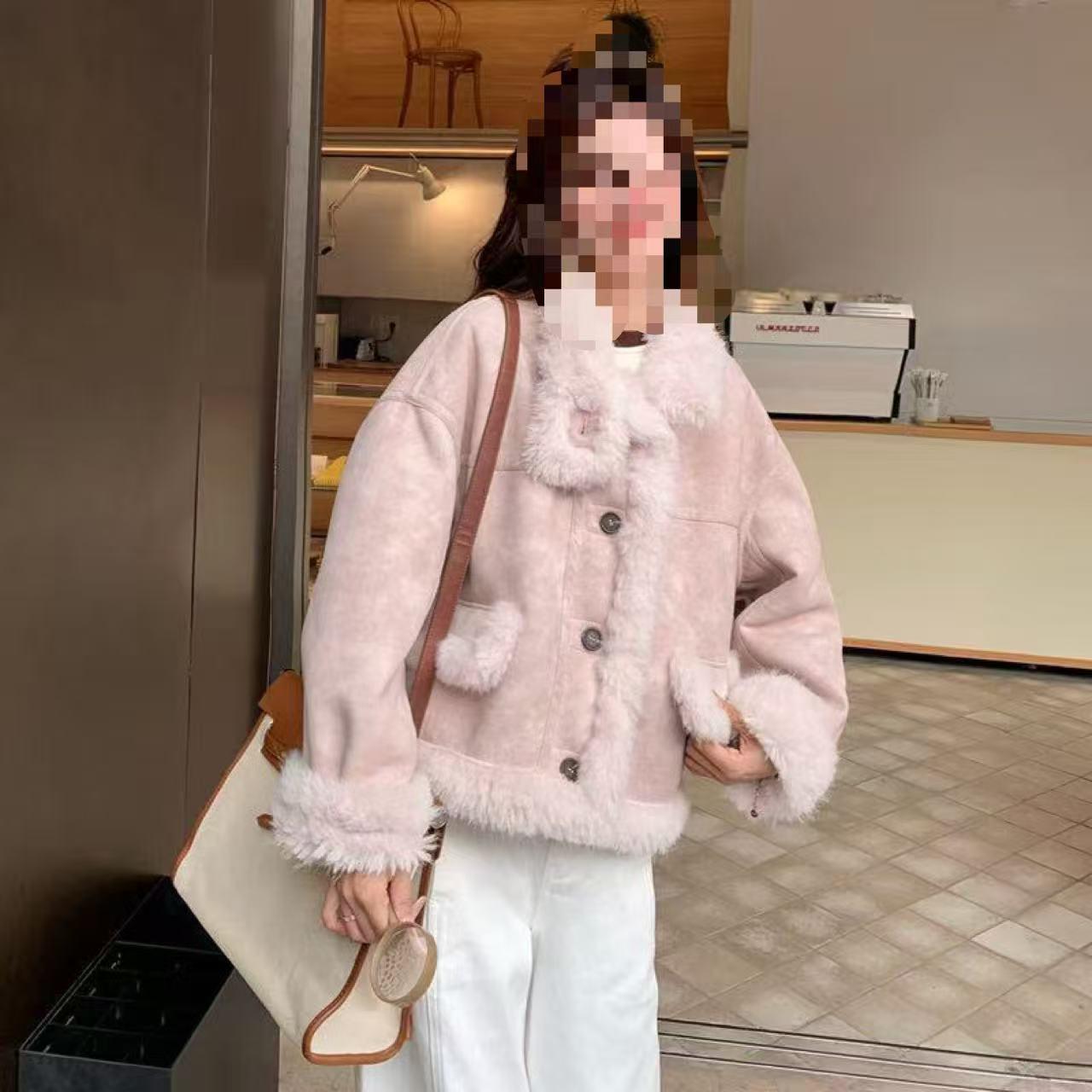 Korean Style Women s Winter Yellow Fur Coat - Soft Creamy Cotton Jacket Small рожевий
Korean Style Women s Winter Yellow Fur Coat - Soft Creamy Cotton Jacket Small рожевий