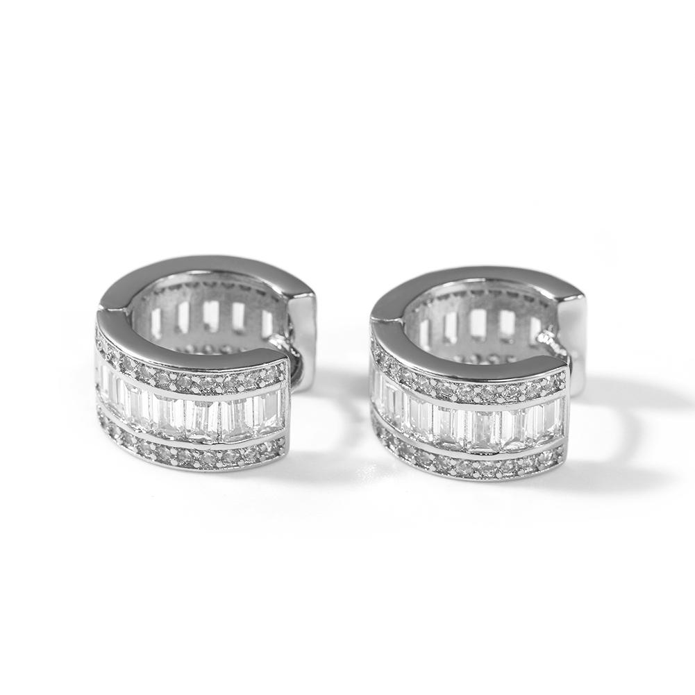 THE BLING KING Round Clip Earring Iced Out Baguettecz Luxury Circle Earring Fashion Hiphop Jewelry Punk Style срібний
THE BLING KING Round Clip Earring Iced Out Baguettecz Luxury Circle Earring Fashion Hiphop Jewelry Punk Style срібний