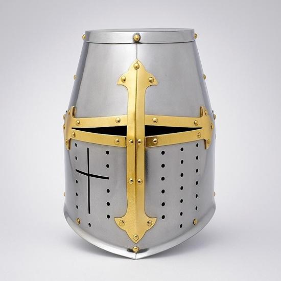 Ручной работы Средневековый великий шлем XIV века Идеально подходит для ярмарки эпохи Возрождения, косплея, LARP, костюма на Хэллоуин Аутентичная реплика стальных доспехов
Ручной работы Средневековый великий шлем XIV века Идеально подходит для ярмарки эпохи Возрождения, косплея, LARP, костюма на Хэллоуин Аутентичная реплика стальных доспехов