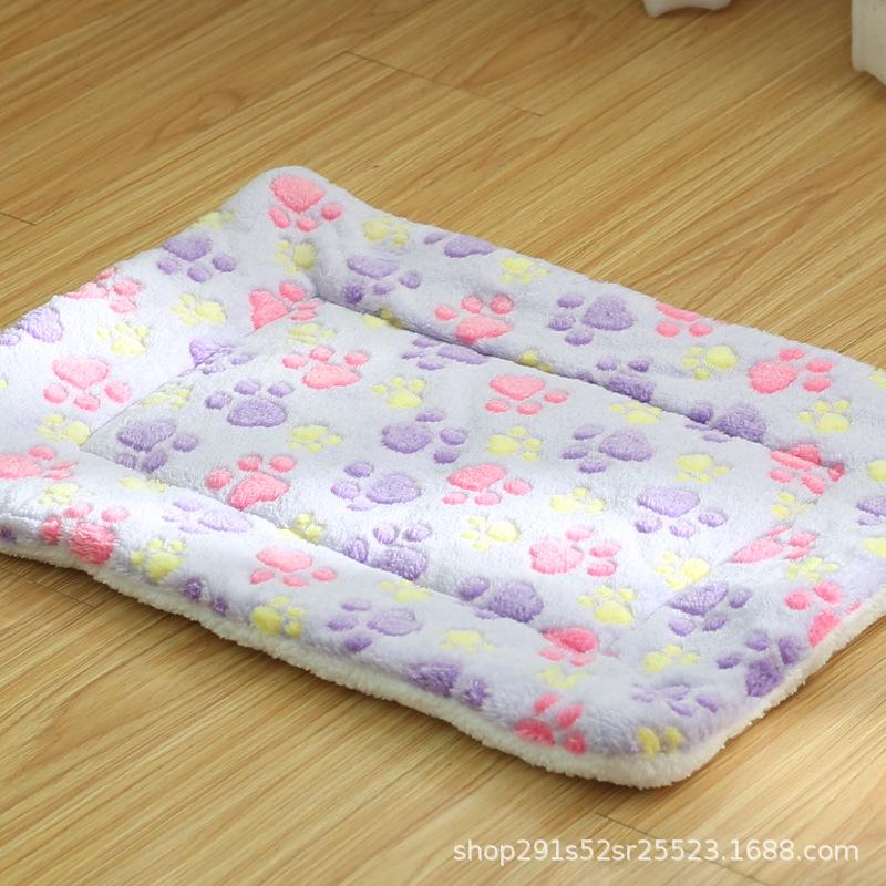 Коврик для домашних животных : Уютное одеяло-гнездо для собак на все времена года Large 50*50cm
Коврик для домашних животных : Уютное одеяло-гнездо для собак на все времена года Large 50*50cm