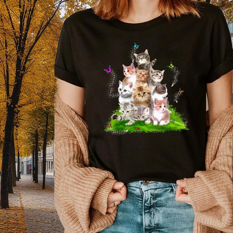 Модная женская футболка с милым играющим котом и бабочкой, забавная повседневная футболка с круглым вырезом и короткими рукавами, летняя женская футболка XS белый 
Модная женская футболка с милым играющим котом и бабочкой, забавная повседневная футболка с круглым вырезом и короткими рукавами, летняя женская футболка XS белый