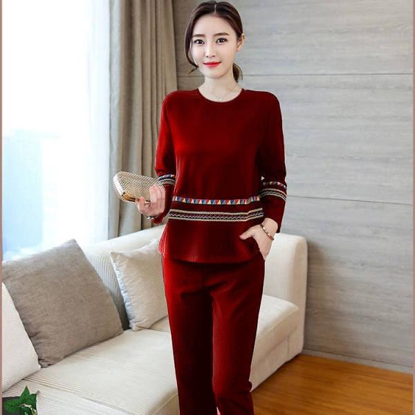 Women s Spring Casual Set Solid-Color Printed Long-Sleeve Sweatshirt + Pants Two-Piece Set XS
Women s Spring Casual Set Solid-Color Printed Long-Sleeve Sweatshirt + Pants Two-Piece Set XS