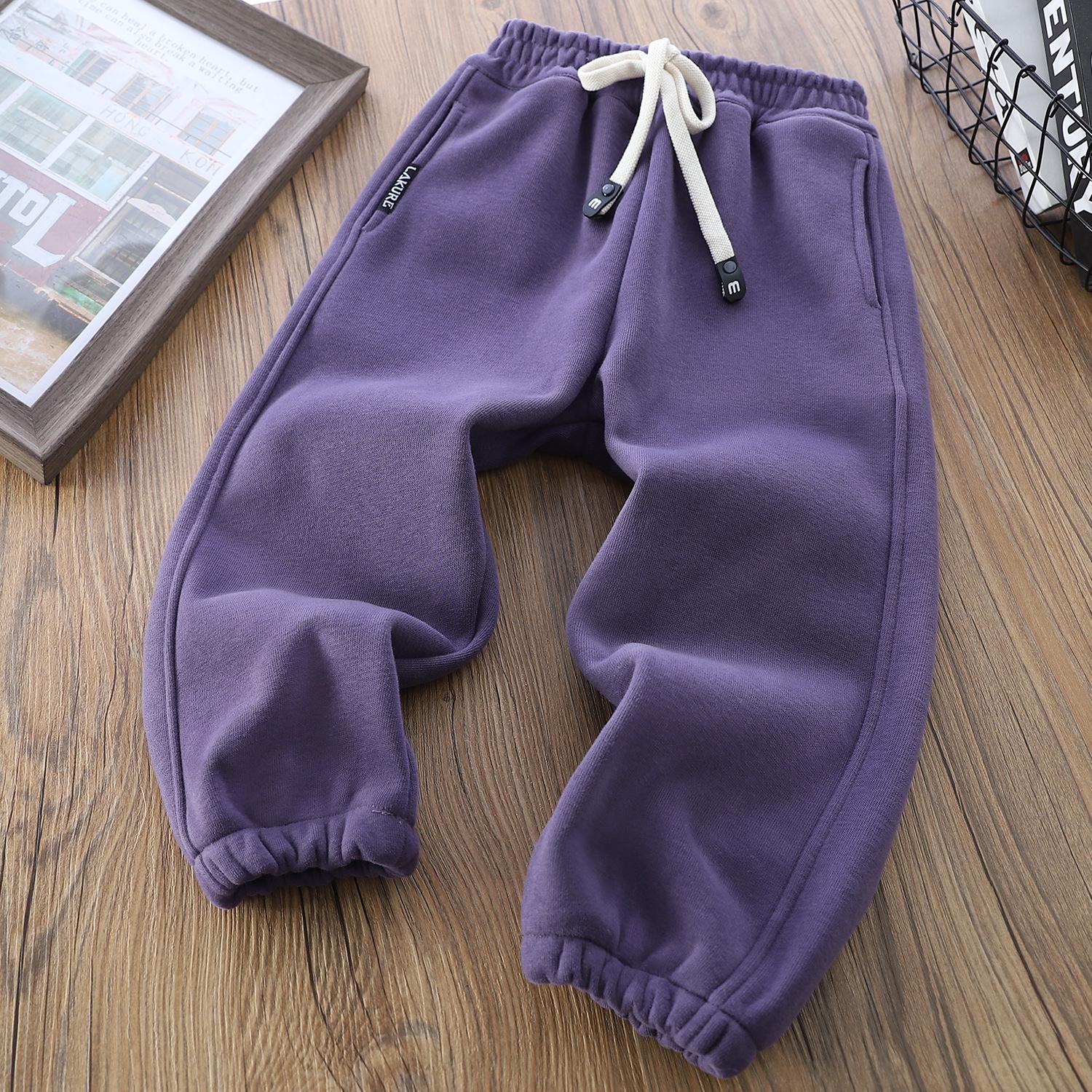 Дитячі флісові спортивні штани в корейському стилі на осінь/зиму 2025 - Теплий, модний трикотажний спортивний одяг 120 cm фіолетовий
Дитячі флісові спортивні штани в корейському стилі на осінь/зиму 2025 - Теплий, модний трикотажний спортивний одяг 120 cm фіолетовий