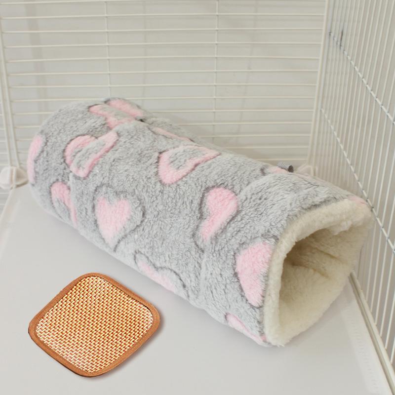 Маленький флісовий тунель та гамак для домашніх тварин: Хом як, Щур, Цукровий летяга, Морська свинка Схованка та Ліжко Small (Diameter 15, Length 30)
Маленький флісовий тунель та гамак для домашніх тварин: Хом як, Щур, Цукровий летяга, Морська свинка Схованка та Ліжко Small (Diameter 15, Length 30)