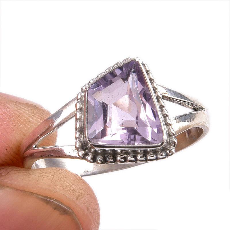 Natural Pink Amethyst Gemstone 925 Solid Sterling Silver Jewelry Ring S.10 Z3s68
Natural Pink Amethyst Gemstone 925 Solid Sterling Silver Jewelry Ring S.10 Z3s68