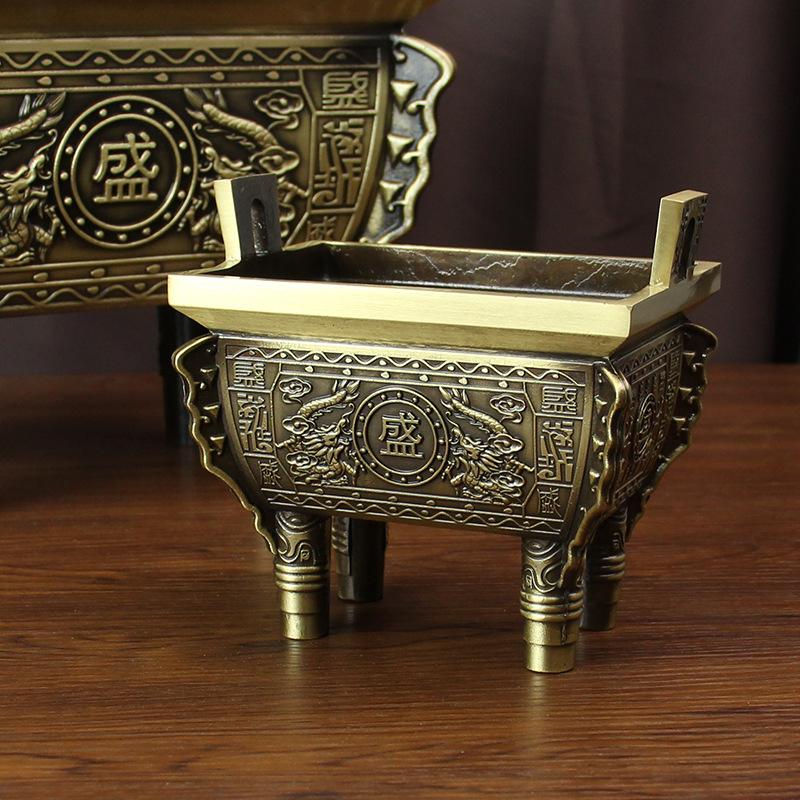 Copper tripod ornament, pure copper tripod furnace, square tripod all-copper brass, double Longsheng tripod incense burner,
Copper tripod ornament, pure copper tripod furnace, square tripod all-copper brass, double Longsheng tripod incense burner,