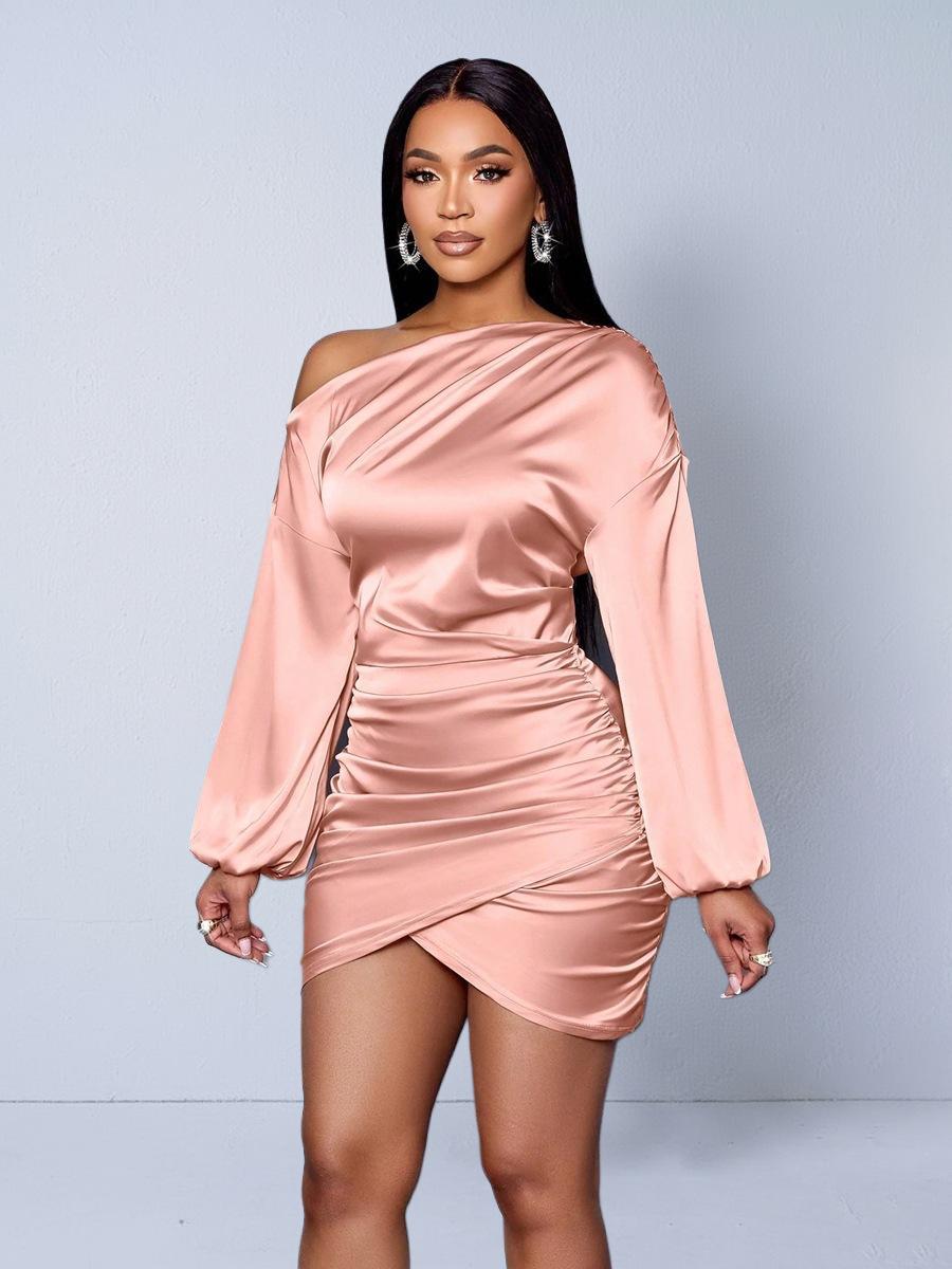 Autumn Arrival: Women s Satin Crepe One-Shoulder Long-Sleeved Dress Medium
Autumn Arrival: Women s Satin Crepe One-Shoulder Long-Sleeved Dress Medium