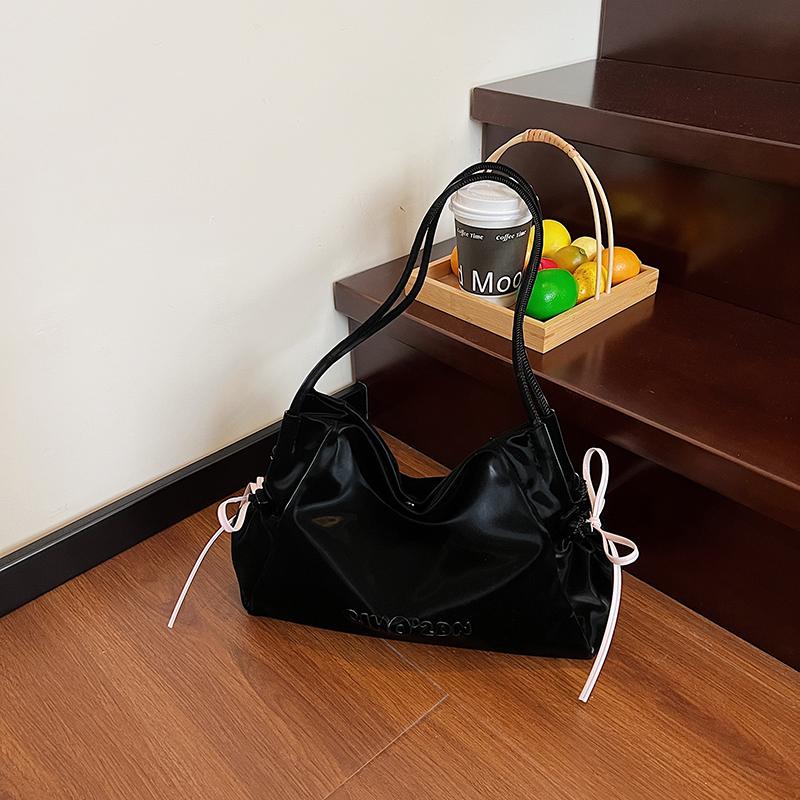 Elegant Pink One Shoulder Bag for Women Temperament Versatile Bow Tote Bag Texture Soft PU Pleated Cloud Bags New Trend (20cm<Max Length<30cm) чёрный
Elegant Pink One Shoulder Bag for Women Temperament Versatile Bow Tote Bag Texture Soft PU Pleated Cloud Bags New Trend (20cm<Max Length<30cm) чёрный