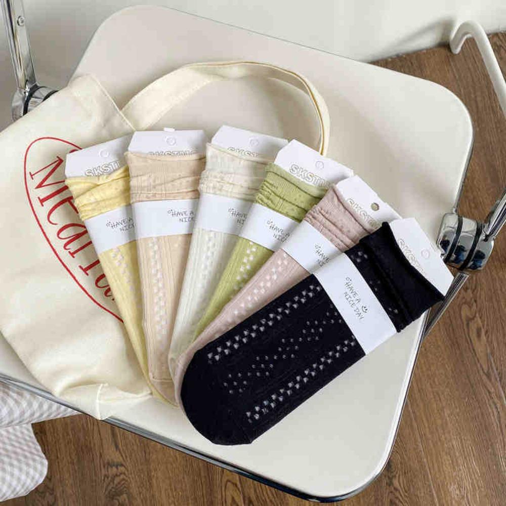 Fashion Comfortable Solid Color Glass Silk Hosiery Women Thin Socks Korean Style Socks Transparent
Fashion Comfortable Solid Color Glass Silk Hosiery Women Thin Socks Korean Style Socks Transparent