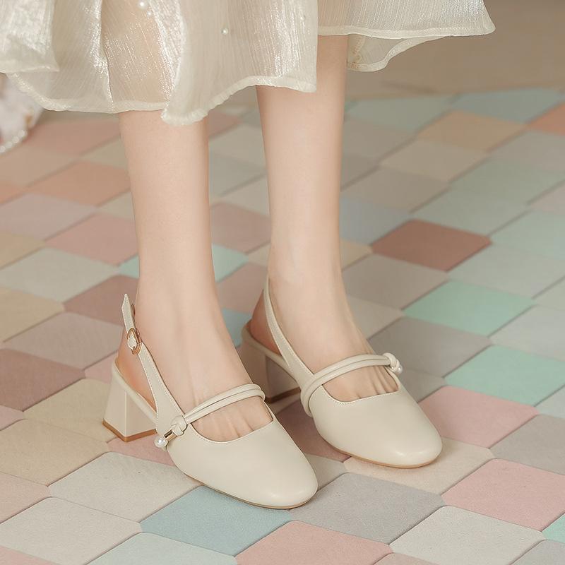 Leather flat for Huizhou women s shoes heels bag head cool slippers high heels summer new rear empty sandals women 35 абрикосовый
Leather flat for Huizhou women s shoes heels bag head cool slippers high heels summer new rear empty sandals women 35 абрикосовый