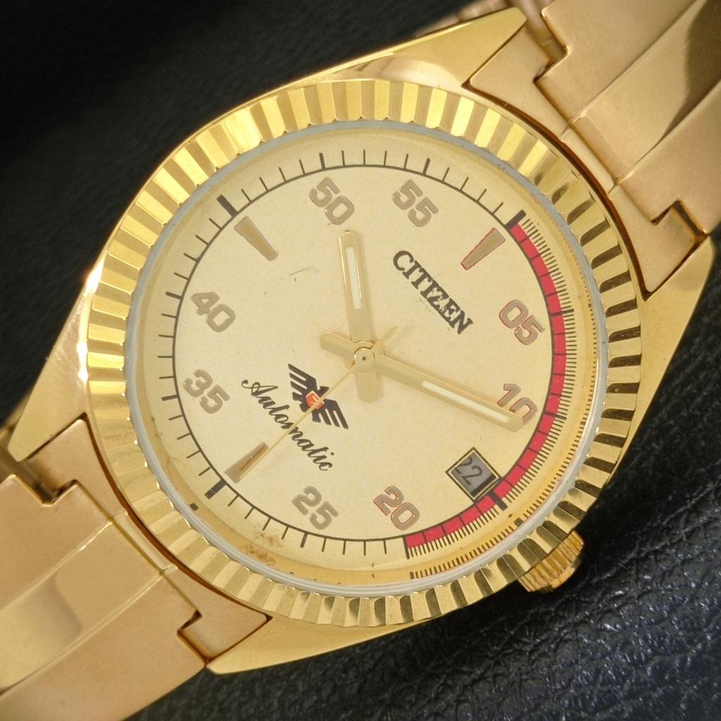 ВОССТАНОВЛЕННЫЕ CITIZEN AUTOMATIC 8200 JAPAN MENS DATE GOLDEN DIAL WATCH a432611-2 R112-a432611
ВОССТАНОВЛЕННЫЕ CITIZEN AUTOMATIC 8200 JAPAN MENS DATE GOLDEN DIAL WATCH a432611-2 R112-a432611