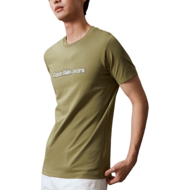 Calvin Klein Джинсы многослойные светоотражающие буквы принт Slim Fit короткий рукав футболка мужские топы розмариново-зеленый J325512-L9N S
Calvin Klein Джинсы многослойные светоотражающие буквы принт Slim Fit короткий рукав футболка мужские топы розмариново-зеленый J325512-L9N S