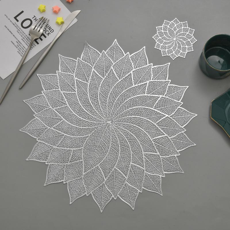 4 Type Table Mat Leaf Shape PVC Placemat Hollow Insulation Coaster Pads Table Bowl Home Waterproof Anti-Slip Pad Christmas Decor 38cm
4 Type Table Mat Leaf Shape PVC Placemat Hollow Insulation Coaster Pads Table Bowl Home Waterproof Anti-Slip Pad Christmas Decor 38cm