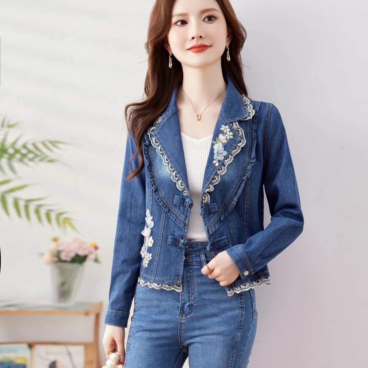 Женская весенне-осенняя джинсовая куртка, короткая, с вышивкой, в стиле ретро, приталенная, ковбойская куртка, женские топы 4XL
Женская весенне-осенняя джинсовая куртка, короткая, с вышивкой, в стиле ретро, приталенная, ковбойская куртка, женские топы 4XL