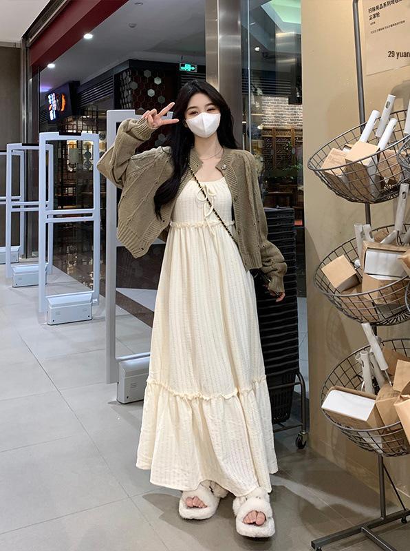 New French White Spaghetti Strap Plus Size Slimming Dress - Belly Cover Long Skirt L (100-120 jin)
New French White Spaghetti Strap Plus Size Slimming Dress - Belly Cover Long Skirt L (100-120 jin)