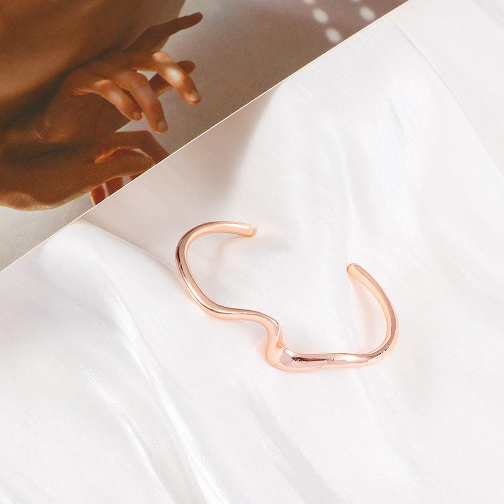 Fashion Girls Water Wave Pattern Arc Adjustable Jewelry Simple Bracelet Opening Bangle Women Gift срібний
Fashion Girls Water Wave Pattern Arc Adjustable Jewelry Simple Bracelet Opening Bangle Women Gift срібний