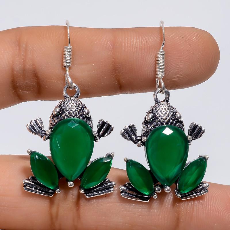 Dazzling Top Grade Qualite 100% Natural Green Chalcedony Pear Shape Vintage Handmade Jewelry 925 Steling Silver Dangle Earrings 1.7 WSJ5088 1.7
Dazzling Top Grade Qualite 100% Natural Green Chalcedony Pear Shape Vintage Handmade Jewelry 925 Steling Silver Dangle Earrings 1.7 WSJ5088 1.7