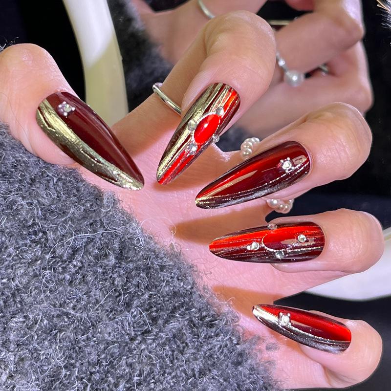 Gilded Burgundy Cat Eye Wearable Nail Art - High-End Handmade Nail Tips Handmade Nails XS#10 pcs/bag
Gilded Burgundy Cat Eye Wearable Nail Art - High-End Handmade Nail Tips Handmade Nails XS#10 pcs/bag