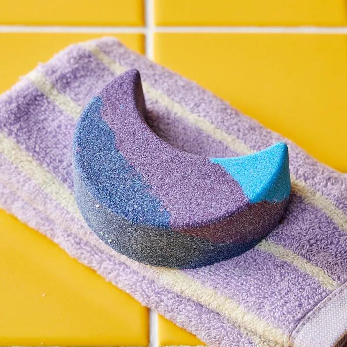 Bubble Bar Lavender Moon
Bubble Bar Lavender Moon