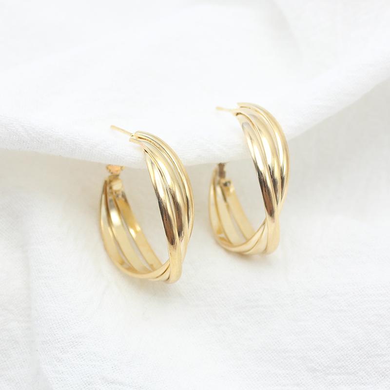 Exaggerated Three Layers Circle Round Cross Twist Hoop Earrings for Women Hiphop Punk Geometry Metal Loop Zircon Birthday Gift
Exaggerated Three Layers Circle Round Cross Twist Hoop Earrings for Women Hiphop Punk Geometry Metal Loop Zircon Birthday Gift