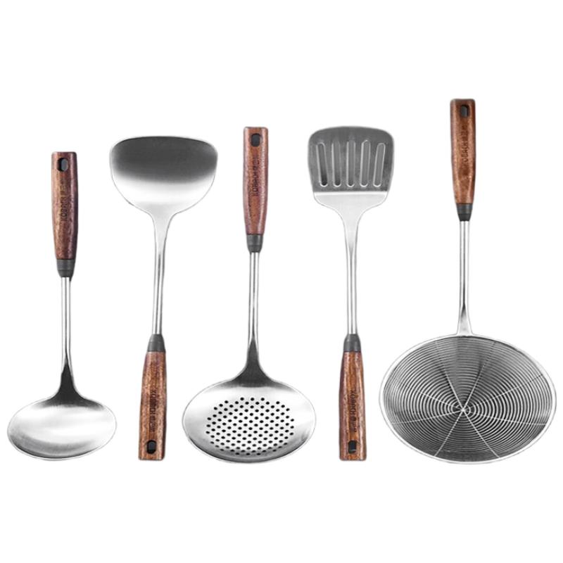 KBH Anti-Scalding Walnut Handle Stainless Steel Soup Ladle
KBH Anti-Scalding Walnut Handle Stainless Steel Soup Ladle