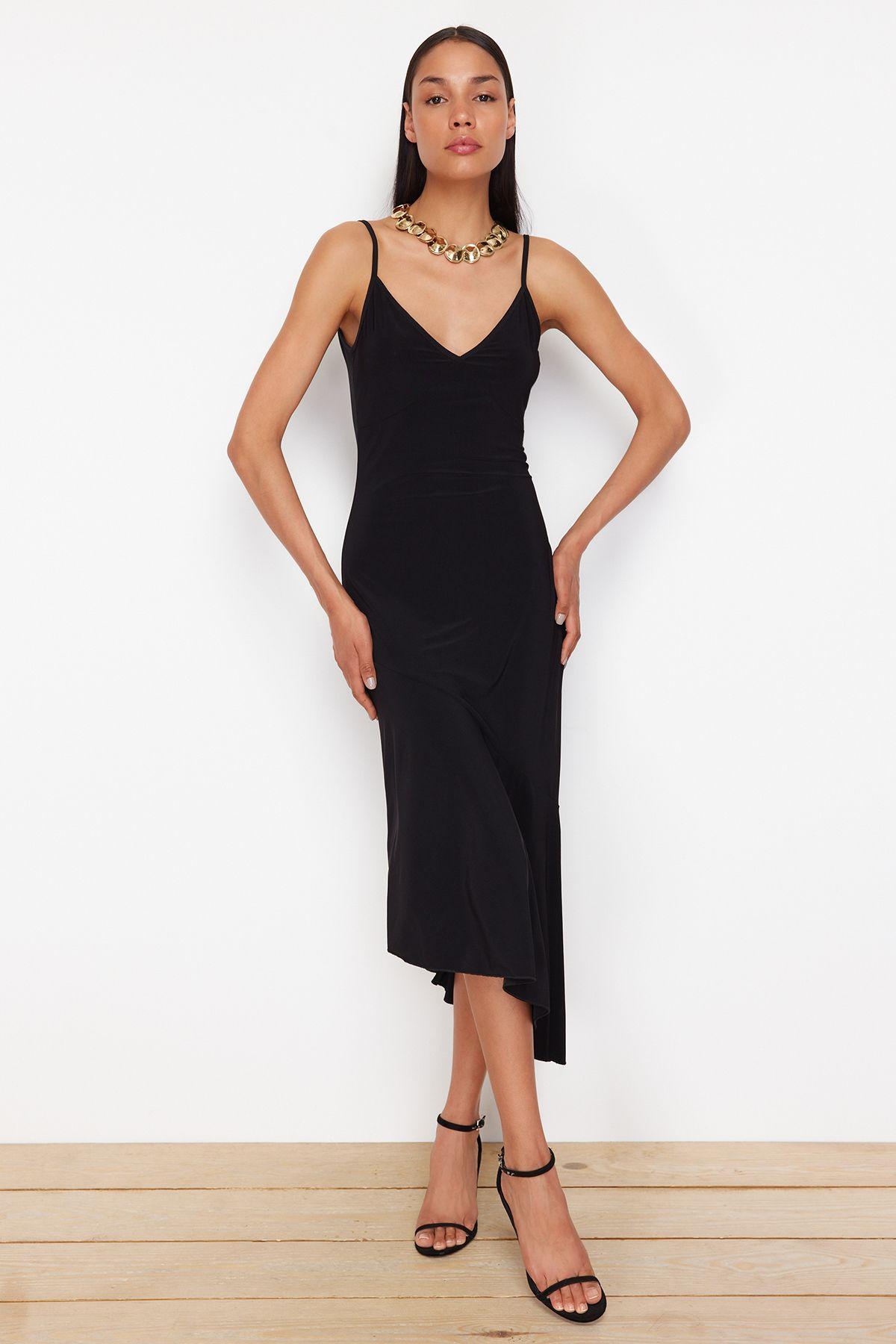 Women s Style Dress Black Strap V-Neck Asymmetrical Ruffle Skirt Flexible Knitted Midi Dress
Women s Style Dress Black Strap V-Neck Asymmetrical Ruffle Skirt Flexible Knitted Midi Dress