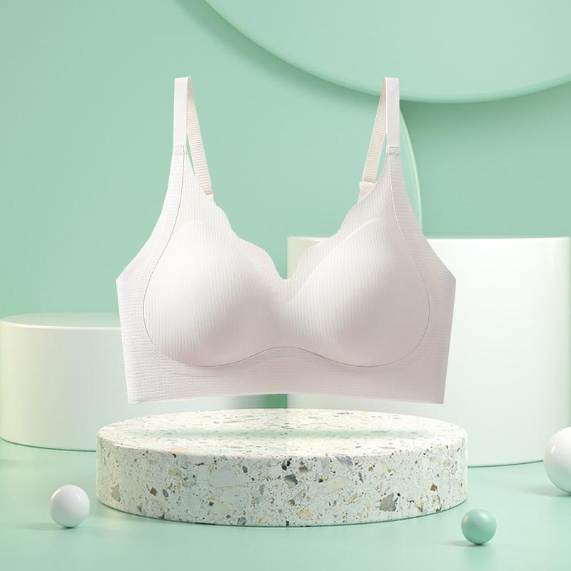 Traceless women s steel-free ring fixed beauty back support anti-sagging gathering one-piece adjustment bra autumn explosion XXL молоко, білий колір
Traceless women s steel-free ring fixed beauty back support anti-sagging gathering one-piece adjustment bra autumn explosion XXL молоко, білий колір