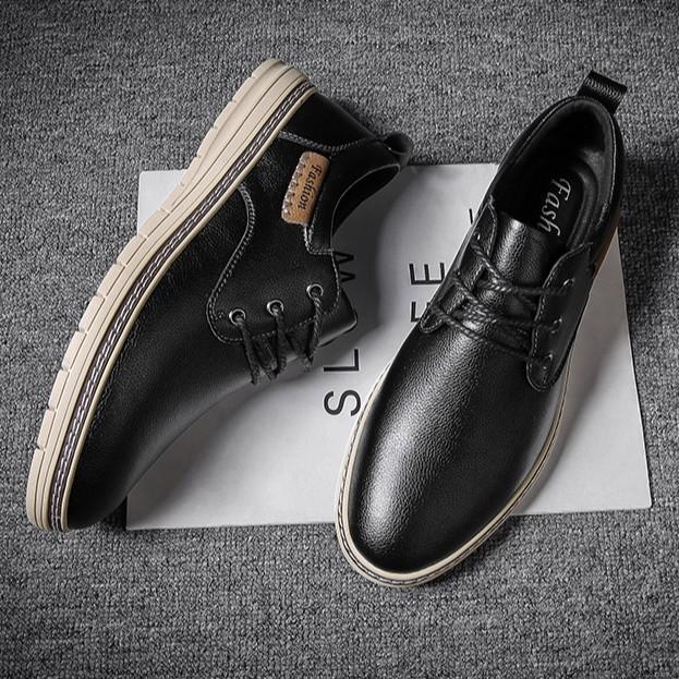 Large size men s shoes 2025 summer new high-end Korean version lace-up casual shoes men s business British style trendy leather shoes 38 чёрный
Large size men s shoes 2025 summer new high-end Korean version lace-up casual shoes men s business British style trendy leather shoes 38 чёрный