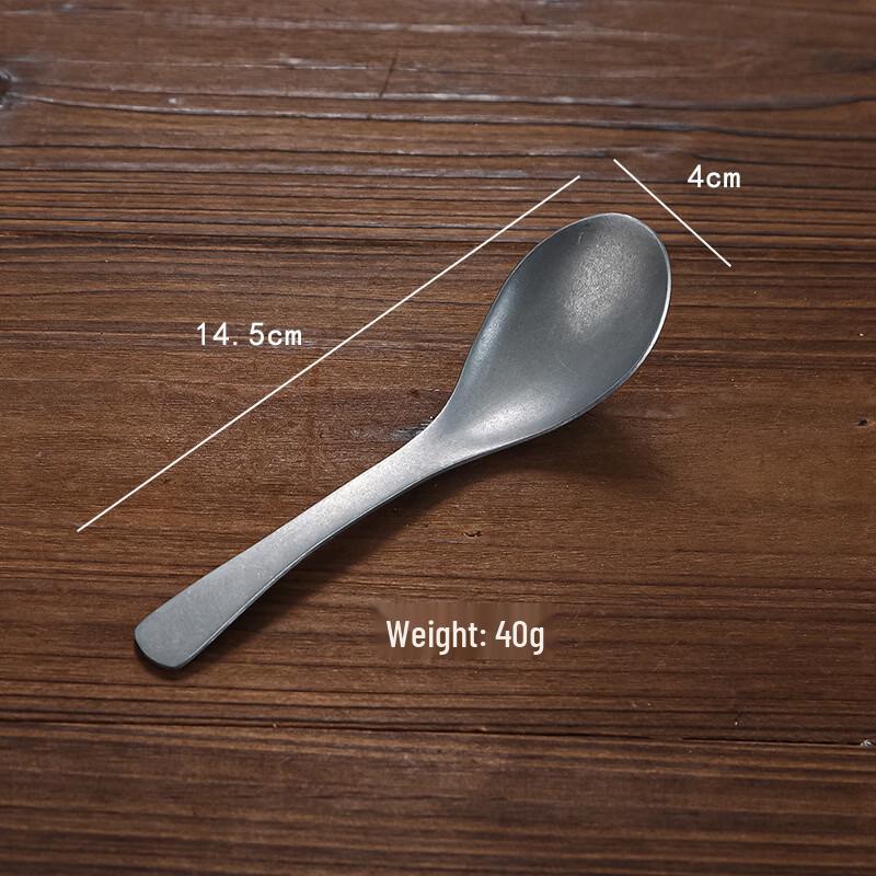 Retro Stainless Steel Spoon Set
Retro Stainless Steel Spoon Set