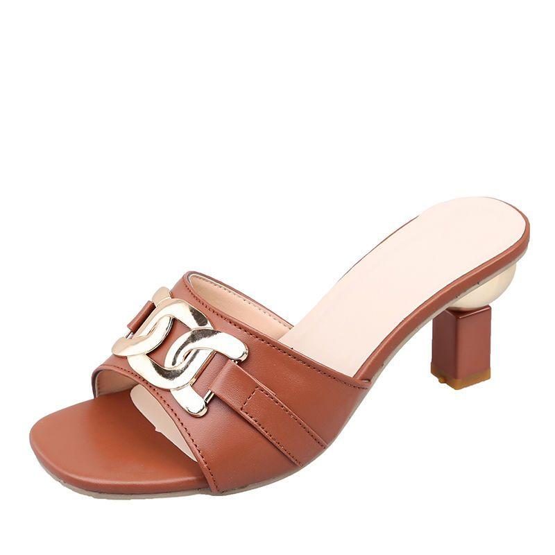 Тапочки большого размера Женские тапочки на среднем каблуке Однорядные тапочки Толстые каблуки Открытые носки Высокие каблуки 43 коричневый
Тапочки большого размера Женские тапочки на среднем каблуке Однорядные тапочки Толстые каблуки Открытые носки Высокие каблуки 43 коричневый