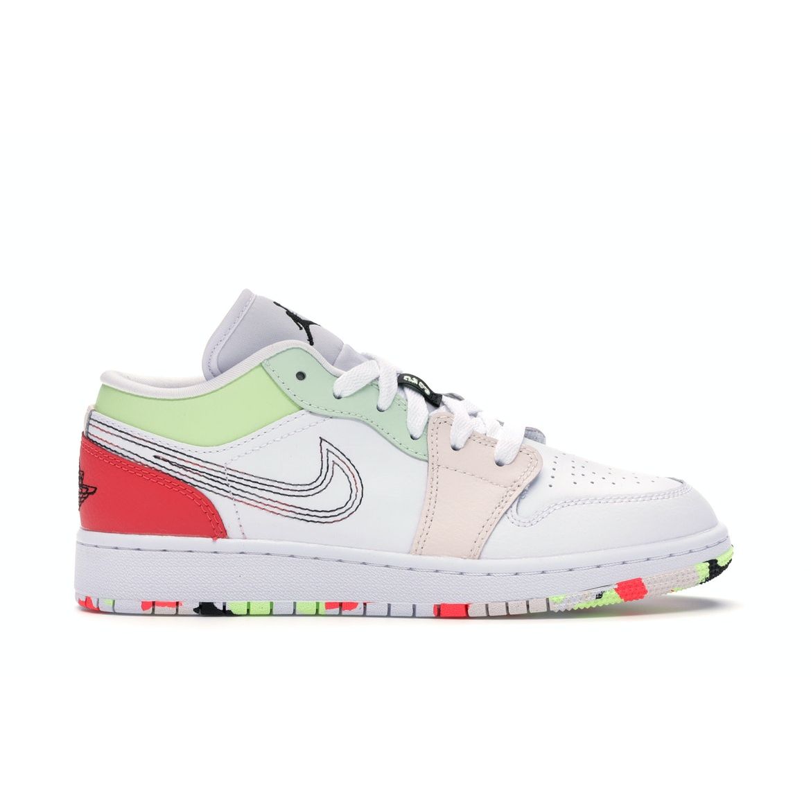 Кроссовки Air Jordan 1 Low GS Ember Glow Kids White Ember-Glow-Barely-Volt-Black 554723-176
Кроссовки Air Jordan 1 Low GS Ember Glow Kids White Ember-Glow-Barely-Volt-Black 554723-176