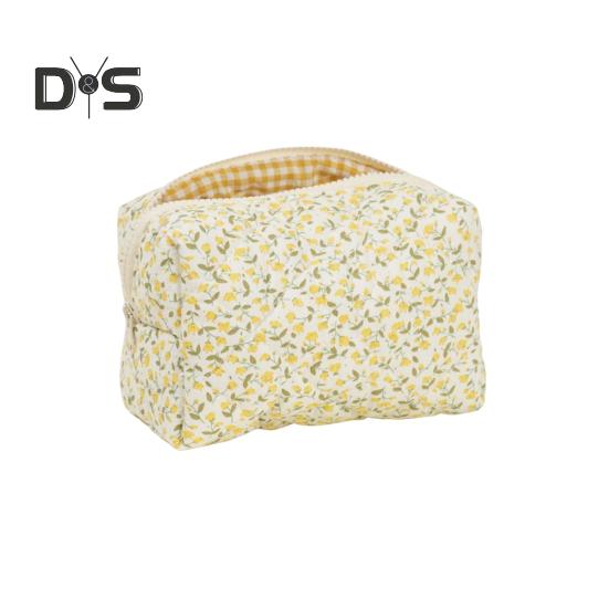 Косметичка с цветочным принтом, застежка-молния, сумка для хранения кистей для макияжа, многоразовый органайзер для косметики, сумка для туалетных принадлежностей и косметических инструментов жёлтый
Косметичка с цветочным принтом, застежка-молния, сумка для хранения кистей для макияжа, многоразовый органайзер для косметики, сумка для туалетных принадлежностей и косметических инструментов жёлтый