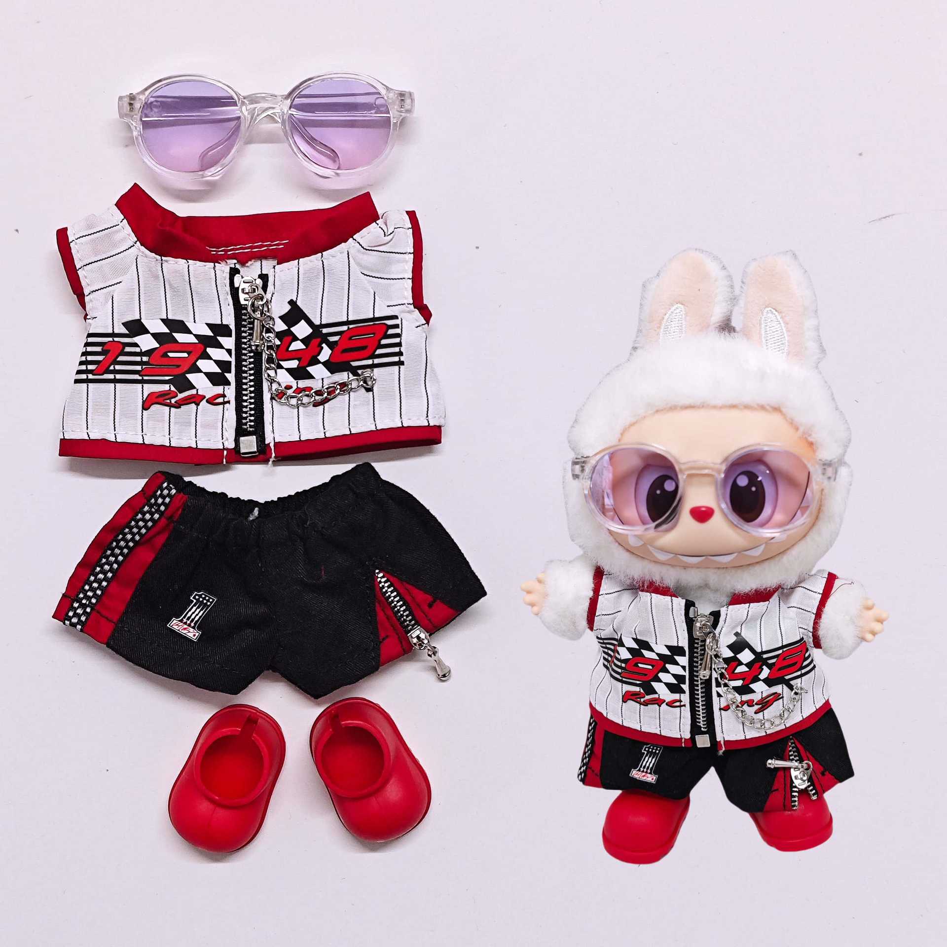 Одежда для куклы Лабубу Модный гоночный костюм Брючный костюм Одежда для куклы labubu doll clothes
Одежда для куклы Лабубу Модный гоночный костюм Брючный костюм Одежда для куклы labubu doll clothes