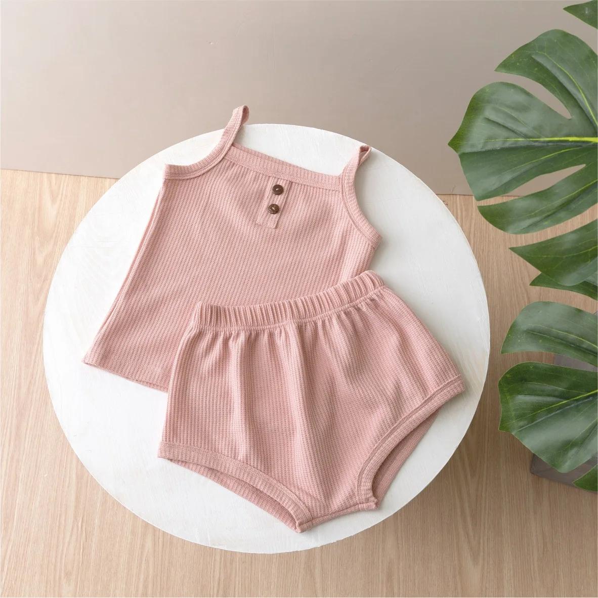 New Kids Girls Summer Suit Clothes Girls Baby Vest Camisole + Triangle Shorts 2Pcs Set Boys Fashion Trend 12M-18M-24M 100cm розовый
New Kids Girls Summer Suit Clothes Girls Baby Vest Camisole + Triangle Shorts 2Pcs Set Boys Fashion Trend 12M-18M-24M 100cm розовый