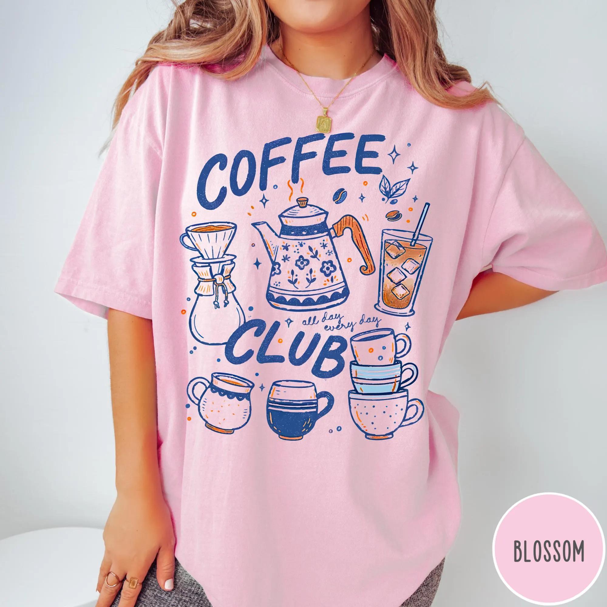 2026 Summer Womens Vintage Coffee Club TShirt Unisex Cotton and Breathable Short Sleeve Oversized Loose Casual 4XL
2026 Summer Womens Vintage Coffee Club TShirt Unisex Cotton and Breathable Short Sleeve Oversized Loose Casual 4XL