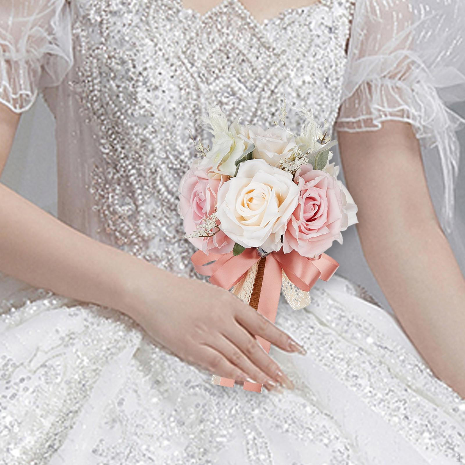 Букет невесты с искусственными цветами для особых случаев розовый
Букет невесты с искусственными цветами для особых случаев розовый