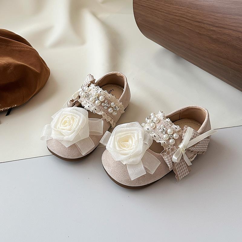 Girls small leather shoes2026Spring new mesh rose flower single shoes for girls with rhinestones, pearls, and bow princess shoes 23-28Code one hand6Double бежевый
Girls small leather shoes2026Spring new mesh rose flower single shoes for girls with rhinestones, pearls, and bow princess shoes 23-28Code one hand6Double бежевый