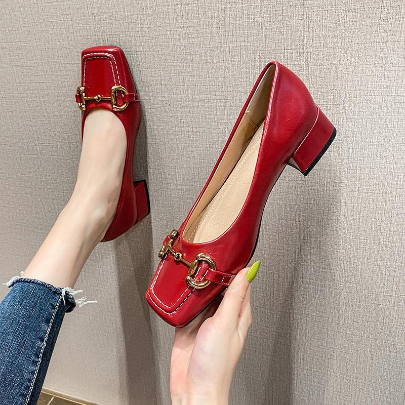 2025 new French horse buckle single shoes fashion thick heel square head metal shallow mouth Mary Jane women s shoes large size women s shoes 33 бордовий
2025 new French horse buckle single shoes fashion thick heel square head metal shallow mouth Mary Jane women s shoes large size women s shoes 33 бордовий