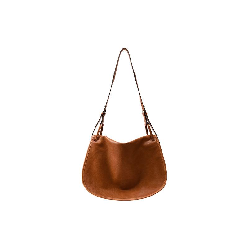 New Commuting Bag, Vegetable Tanned Leather Messenger Saddle Bag, Women s Cross-border Retro Niche Crossbody, Single Shoulder, Large Capacity Tote Bag
New Commuting Bag, Vegetable Tanned Leather Messenger Saddle Bag, Women s Cross-border Retro Niche Crossbody, Single Shoulder, Large Capacity Tote Bag