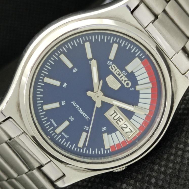 Б/У винтажные часы SEIKO 5 AUTOMATIC 7S36A JAPAN MENS D/D BLUE WATCH 608e-a315916-9 SKU608e-a315916
Б/У винтажные часы SEIKO 5 AUTOMATIC 7S36A JAPAN MENS D/D BLUE WATCH 608e-a315916-9 SKU608e-a315916