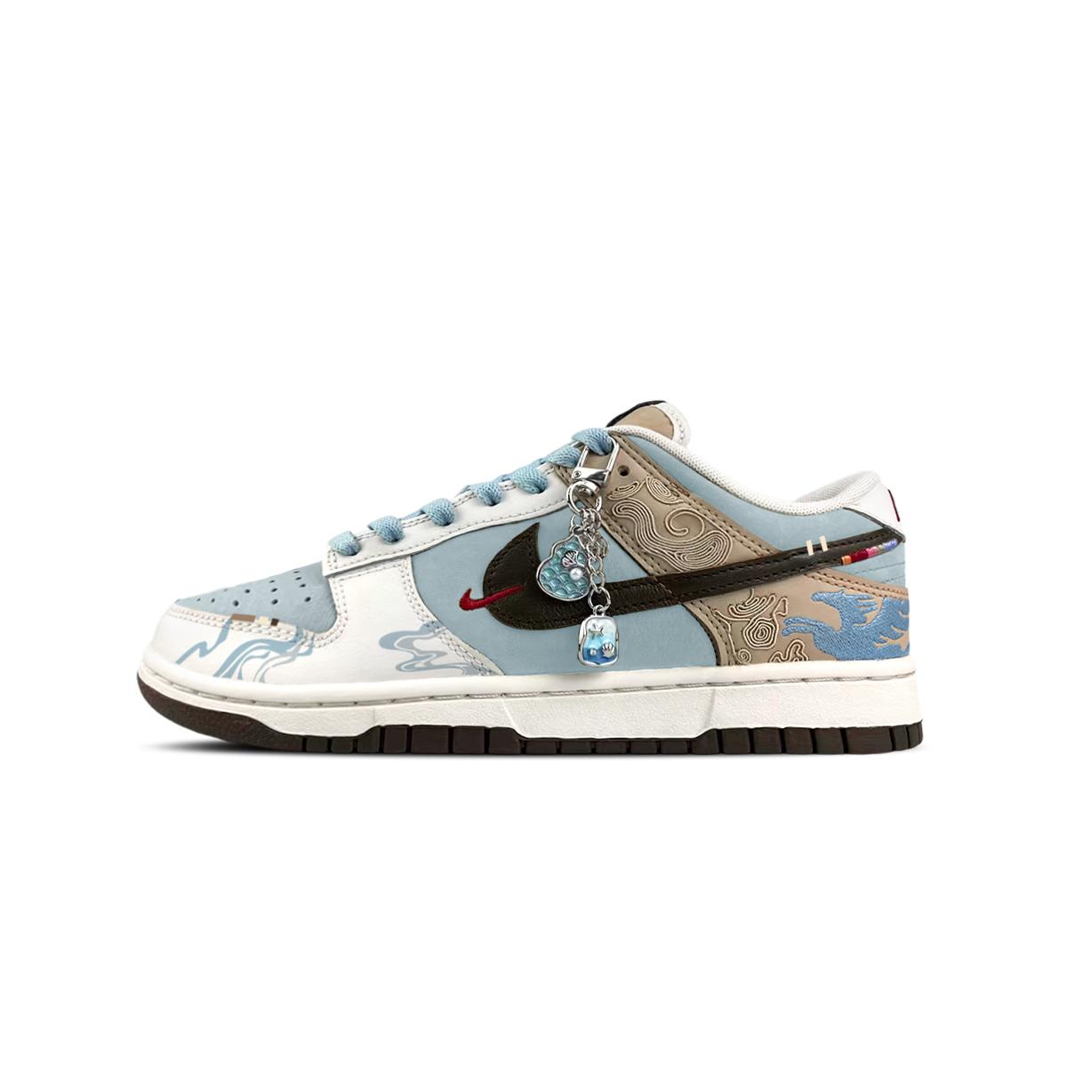 Nike Dunk Low top Skateboard Shoes Men s Blue Brown IQ1118-220(Team373-) 40.5
Nike Dunk Low top Skateboard Shoes Men s Blue Brown IQ1118-220(Team373-) 40.5