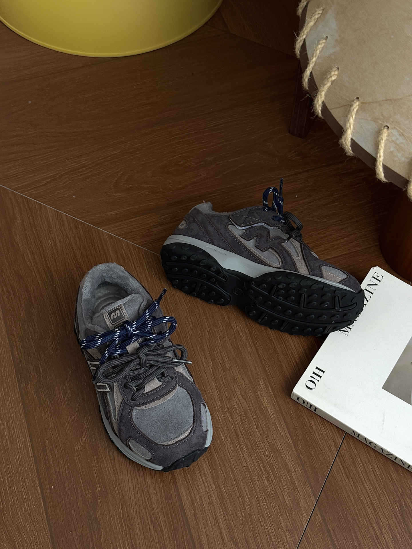 XSHX President Jogging Shoes | Boys and Girls Autumn and Winter Retro Yuanying Same Comfortable Rubber Sole Velcro Fleece 30
XSHX President Jogging Shoes | Boys and Girls Autumn and Winter Retro Yuanying Same Comfortable Rubber Sole Velcro Fleece 30