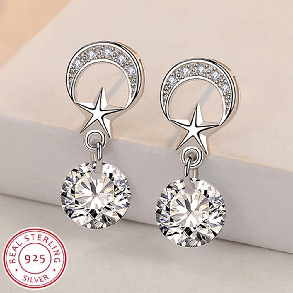 925 Sterling Silver 1 Carat Moissanite Round Earrings Engagement Wedding Daily Work Party Travel Luxurious Gift for Women
925 Sterling Silver 1 Carat Moissanite Round Earrings Engagement Wedding Daily Work Party Travel Luxurious Gift for Women