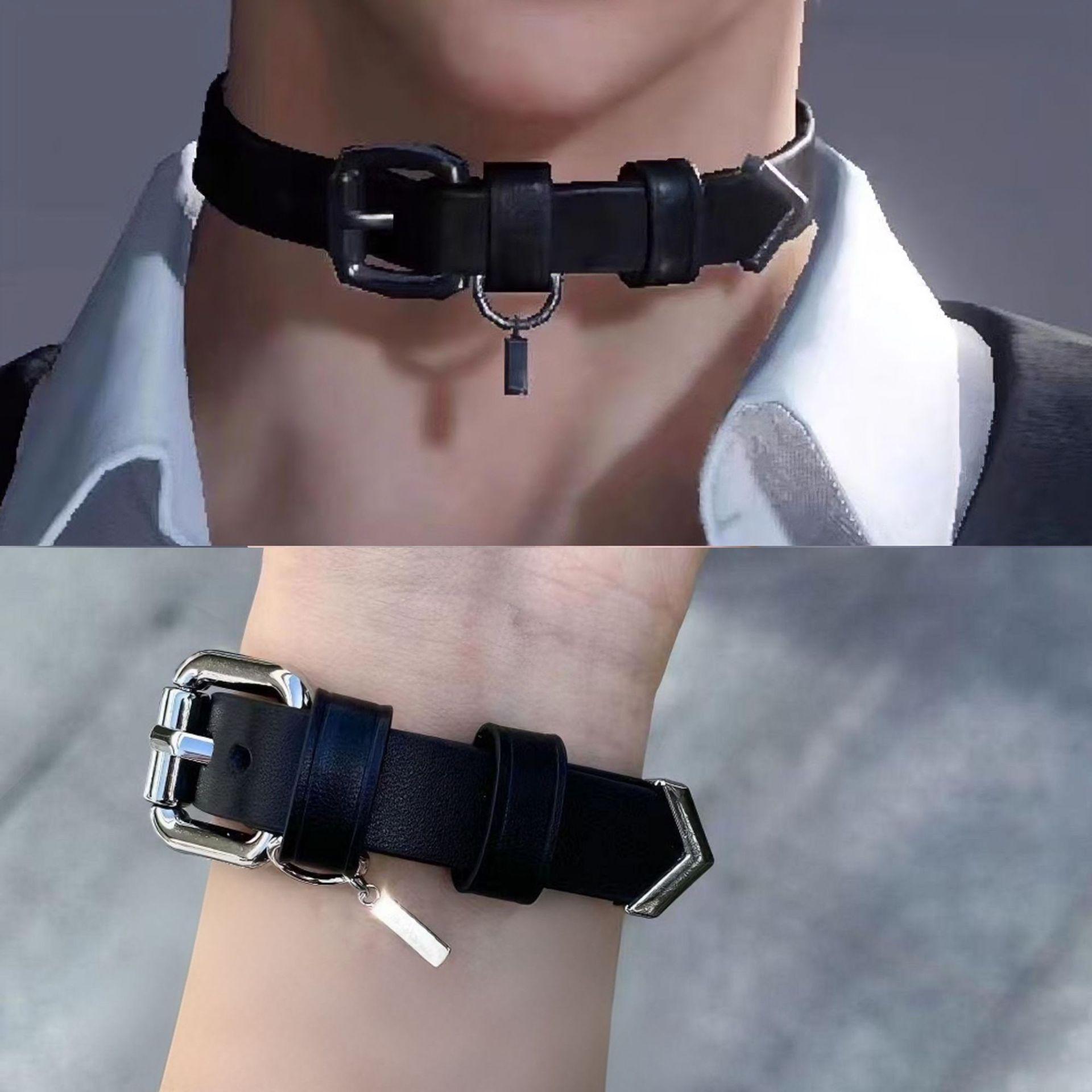 Qin Che Crow Brother Anime COS Choker Collar
Qin Che Crow Brother Anime COS Choker Collar