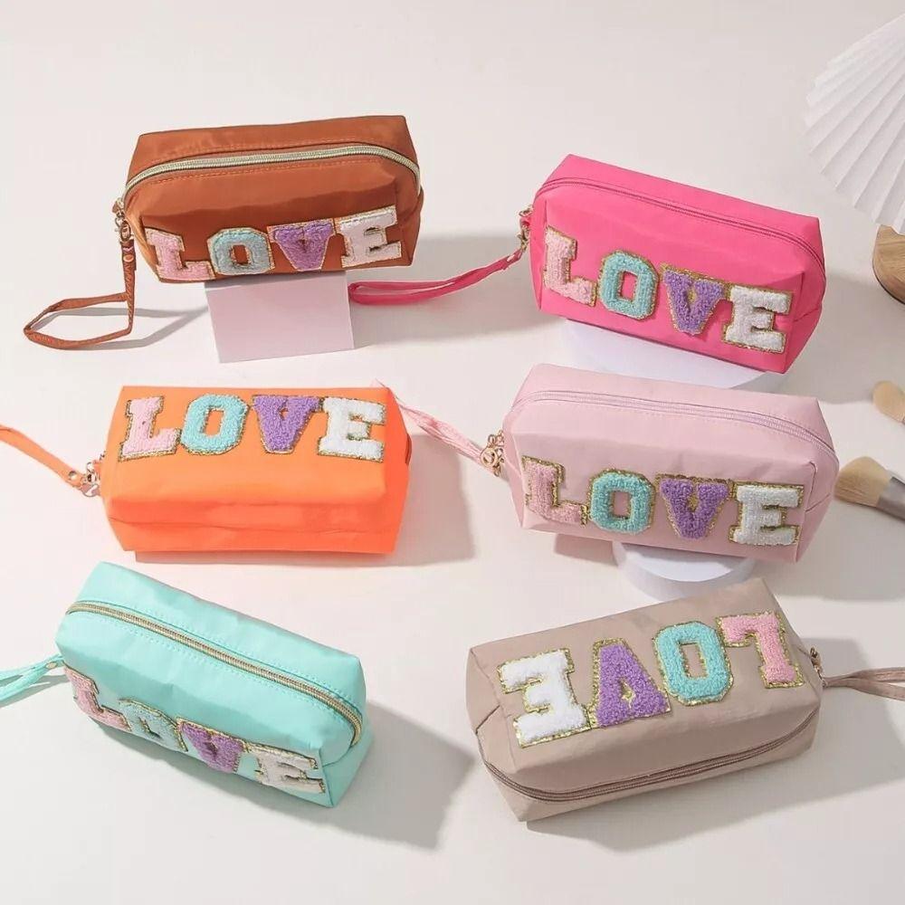 Letter LOVE Cosmetic Bag Large Capacity Stationery Bag Portable Storage Bags Women рожевий червоний колір
Letter LOVE Cosmetic Bag Large Capacity Stationery Bag Portable Storage Bags Women рожевий червоний колір