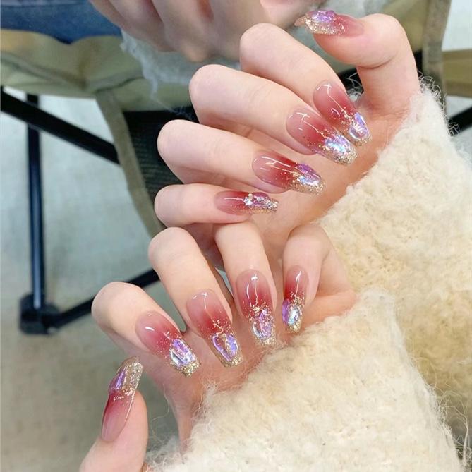 Xiaohongshu Aurora Crushed Diamond Wearable Nails - Long-lasting Removable Nail Patches for Autumn/Winter Manicures Handmade Nails XS #10 pieces/bag
Xiaohongshu Aurora Crushed Diamond Wearable Nails - Long-lasting Removable Nail Patches for Autumn/Winter Manicures Handmade Nails XS #10 pieces/bag